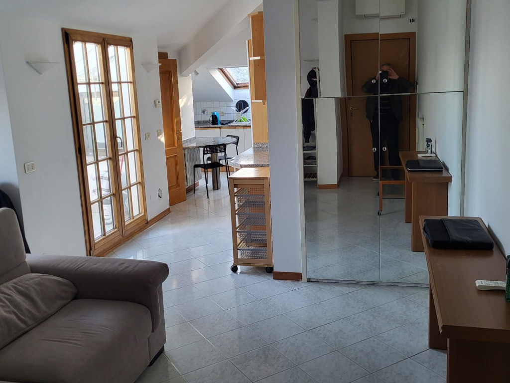 WhatsApp Image 2025-12-17 at 13 29 42 (2)