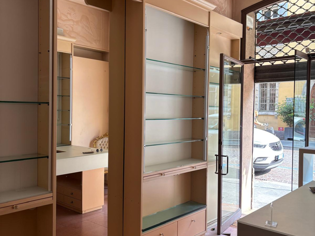 WhatsApp Image 2025-06-09 at 18 01 36 (2)